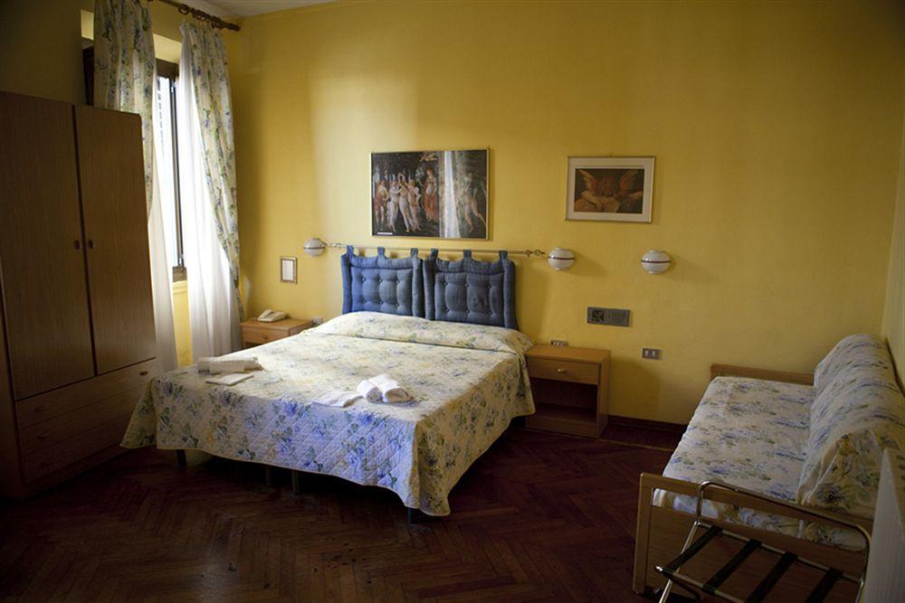 Hotel Lombardia Florencja Zewnętrze zdjęcie
